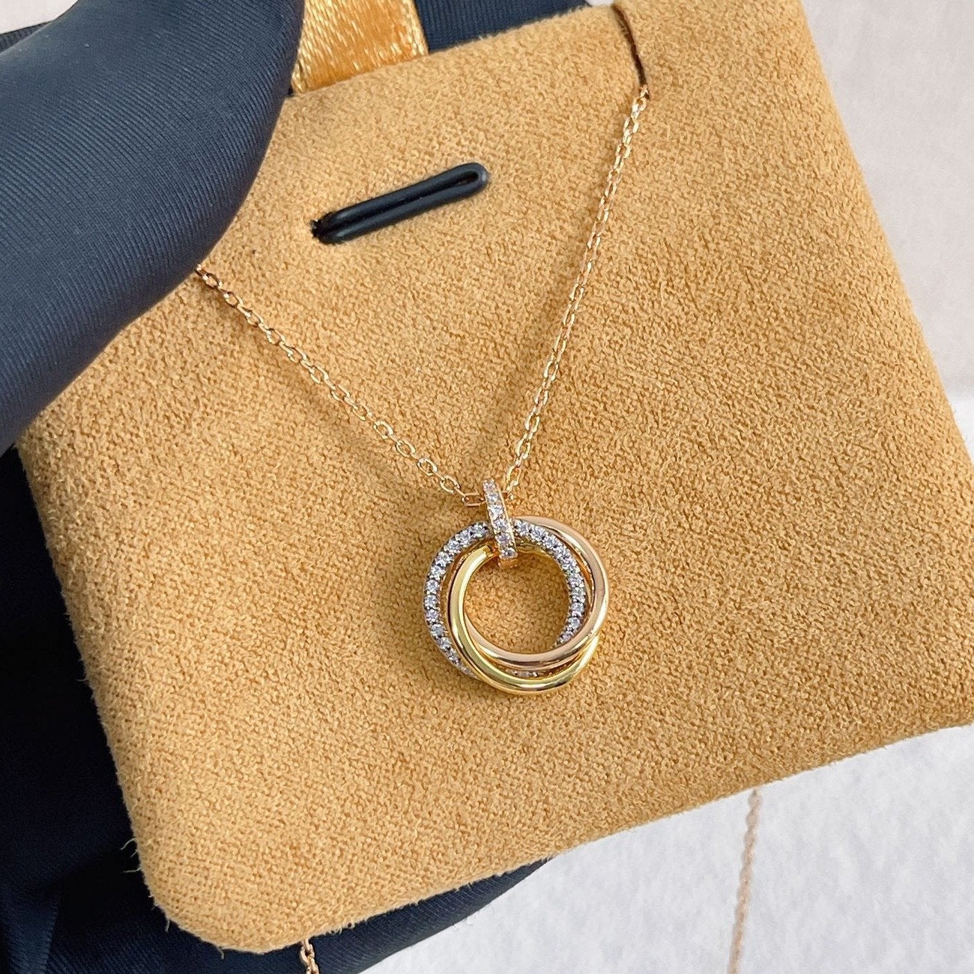 [OAK JURI]TRINITY NECKLACE SILVER GOLD PINK GOLD DIAMONDS