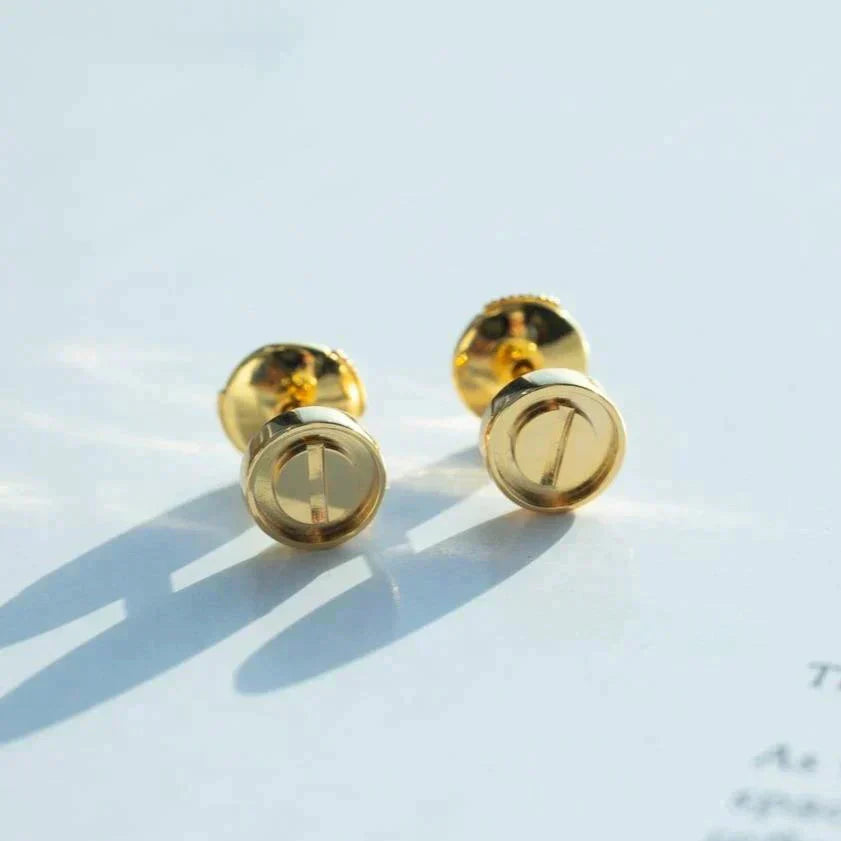 [OAK JURI]LOVE EARRINGS GOLD 10MM