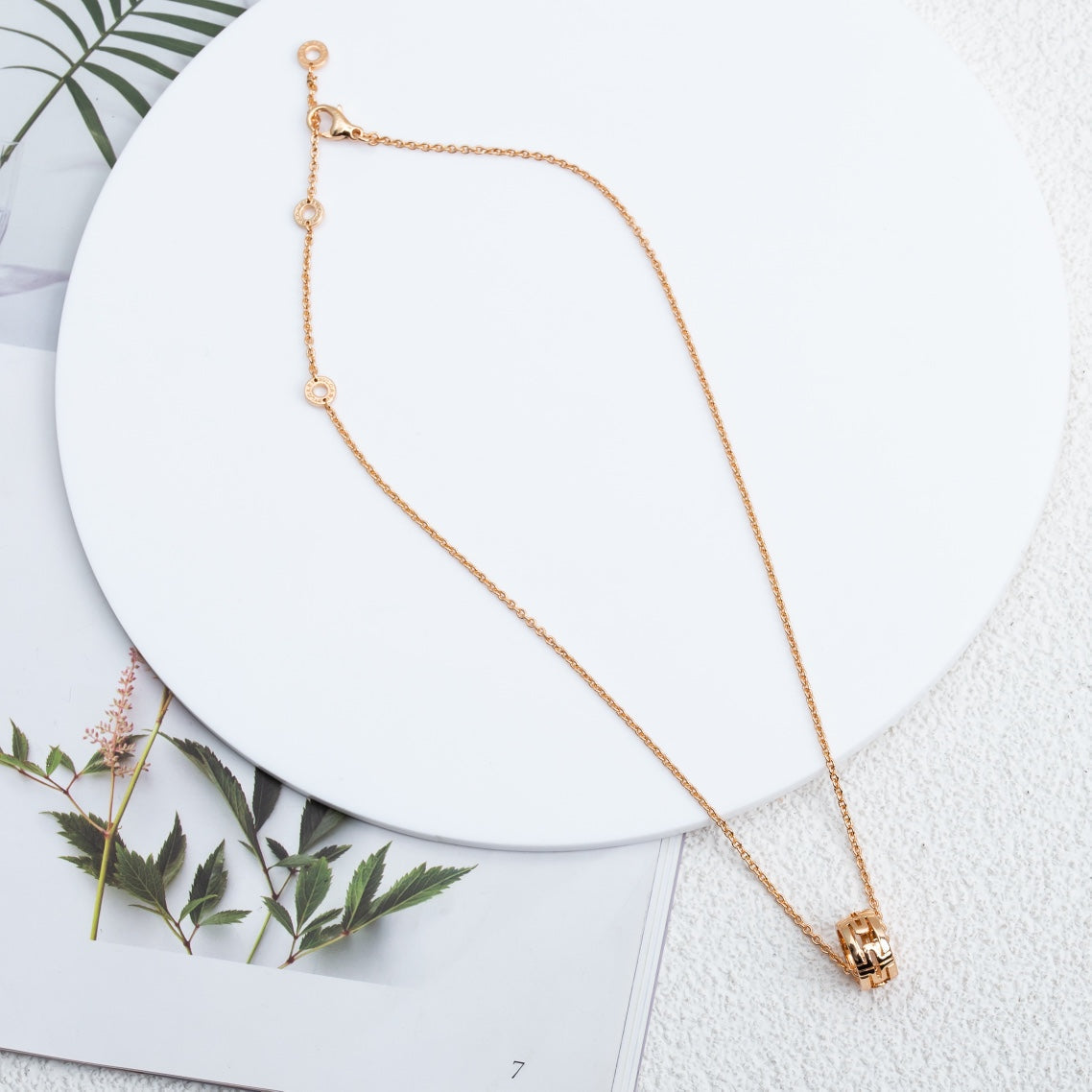 [OAK JURI]PARENTESI NECKLACE PINK GOLD