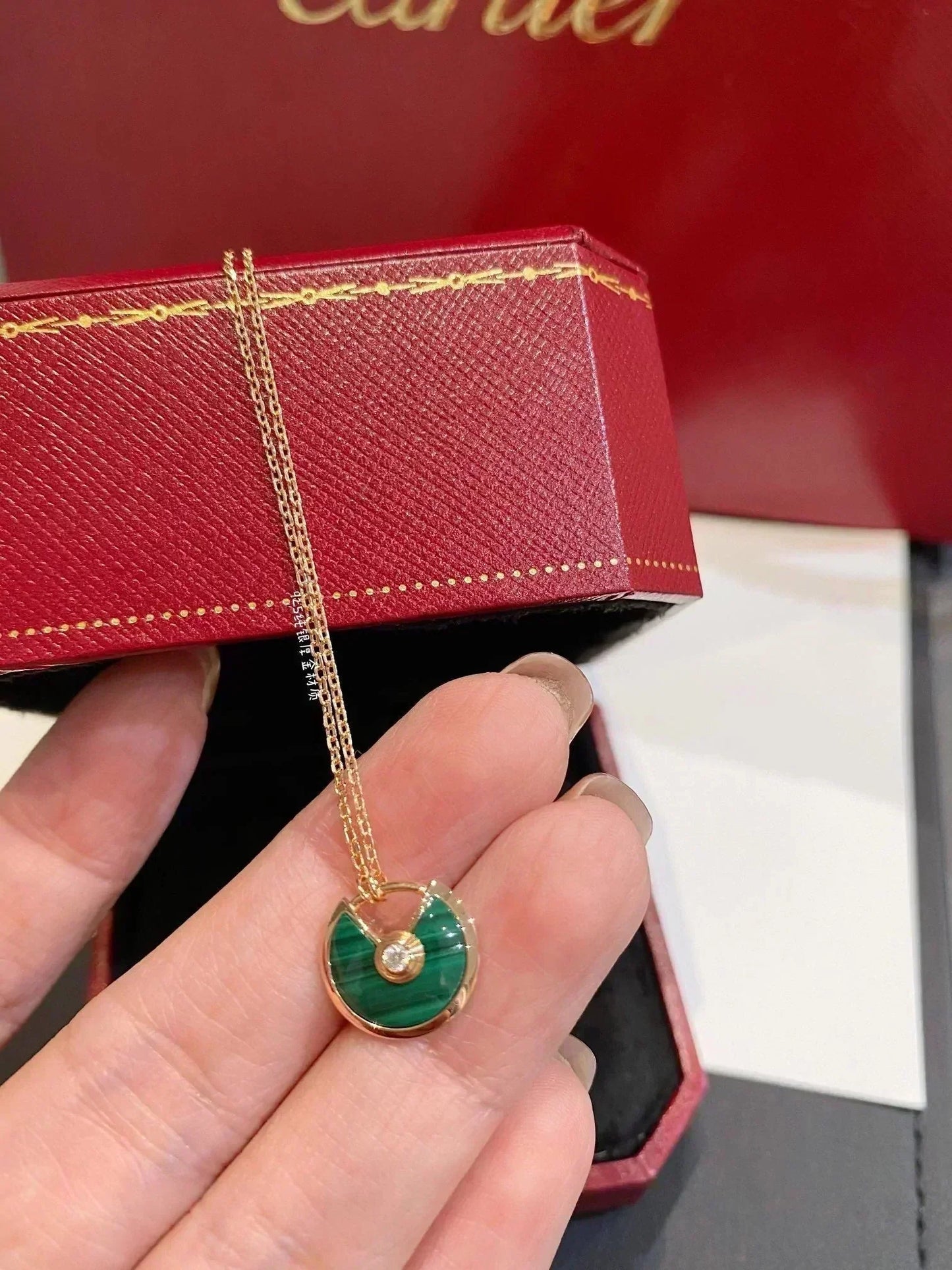 [OAK JURI]AMULETTE ROSE GOLD MALACHITE NECKLACE