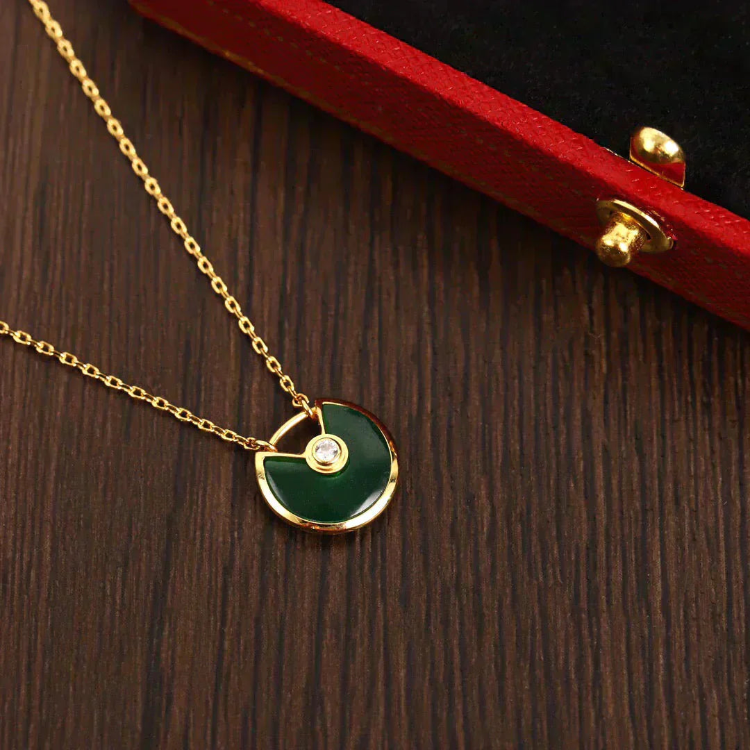 [OAK JURI]AMULETTE GOLD MALACHITE NECKLACE