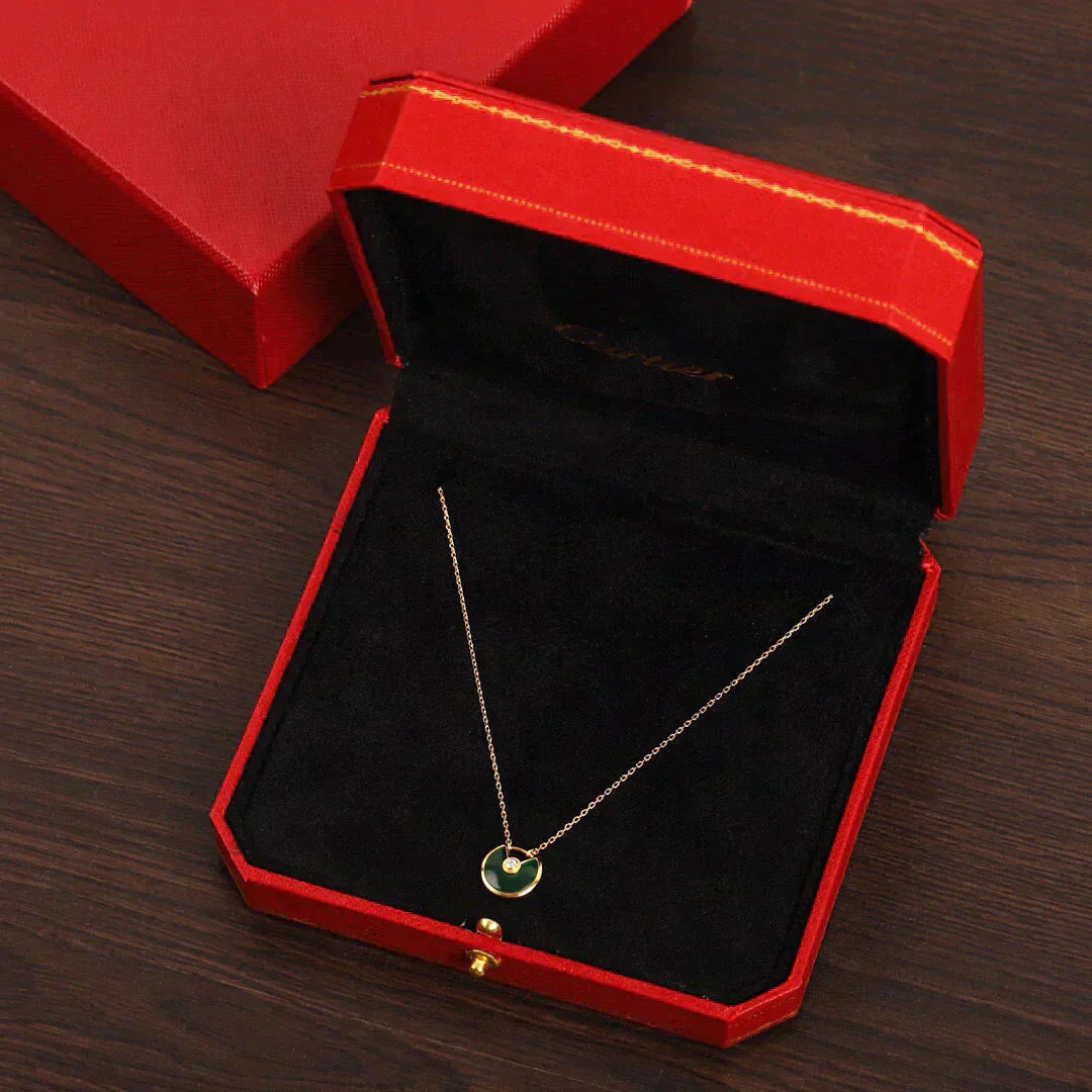 [OAK JURI]AMULETTE GOLD MALACHITE NECKLACE