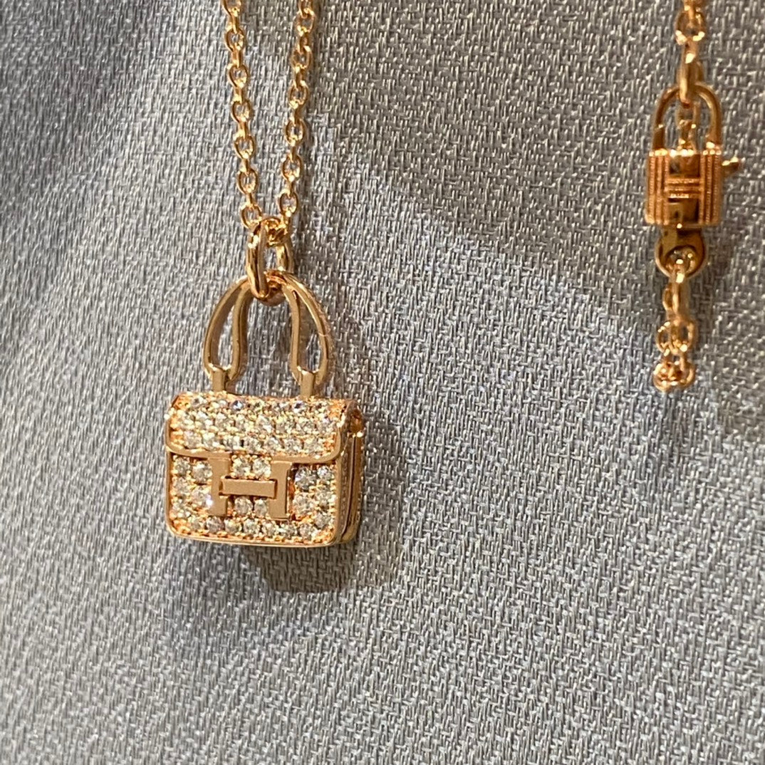 [OAK JURI]CONSTANCE PEDANT DIAMOND NECKLACE