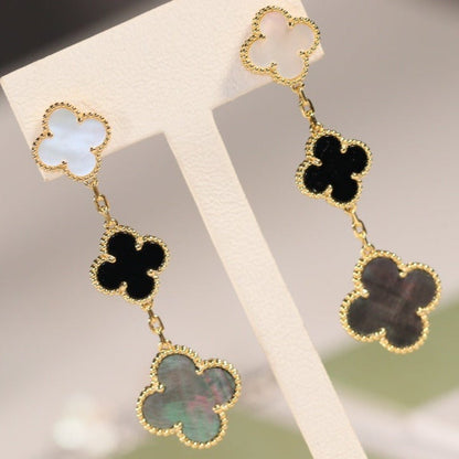 [OAK JURI]CLOVER EARRINGS GOLD ONYX MOP 3 MOTIF