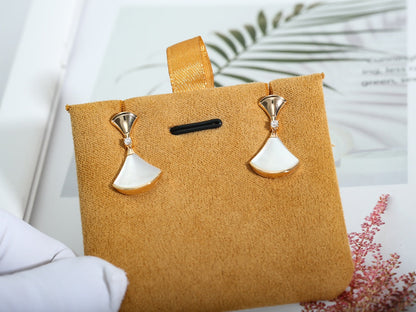 [OAK JURI]DREAM MOP PINK GOLD EARRINGS