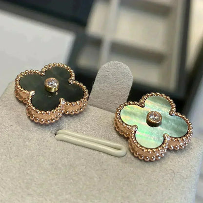 [OAK JURI]CLOVER MEDIUM 1 MOTIFS GRAY MOP  DIAMOND EARRINGS