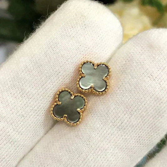 [OAK JURI]CLOVER MINI 9.5MM GRAY MOP EARRINGS
