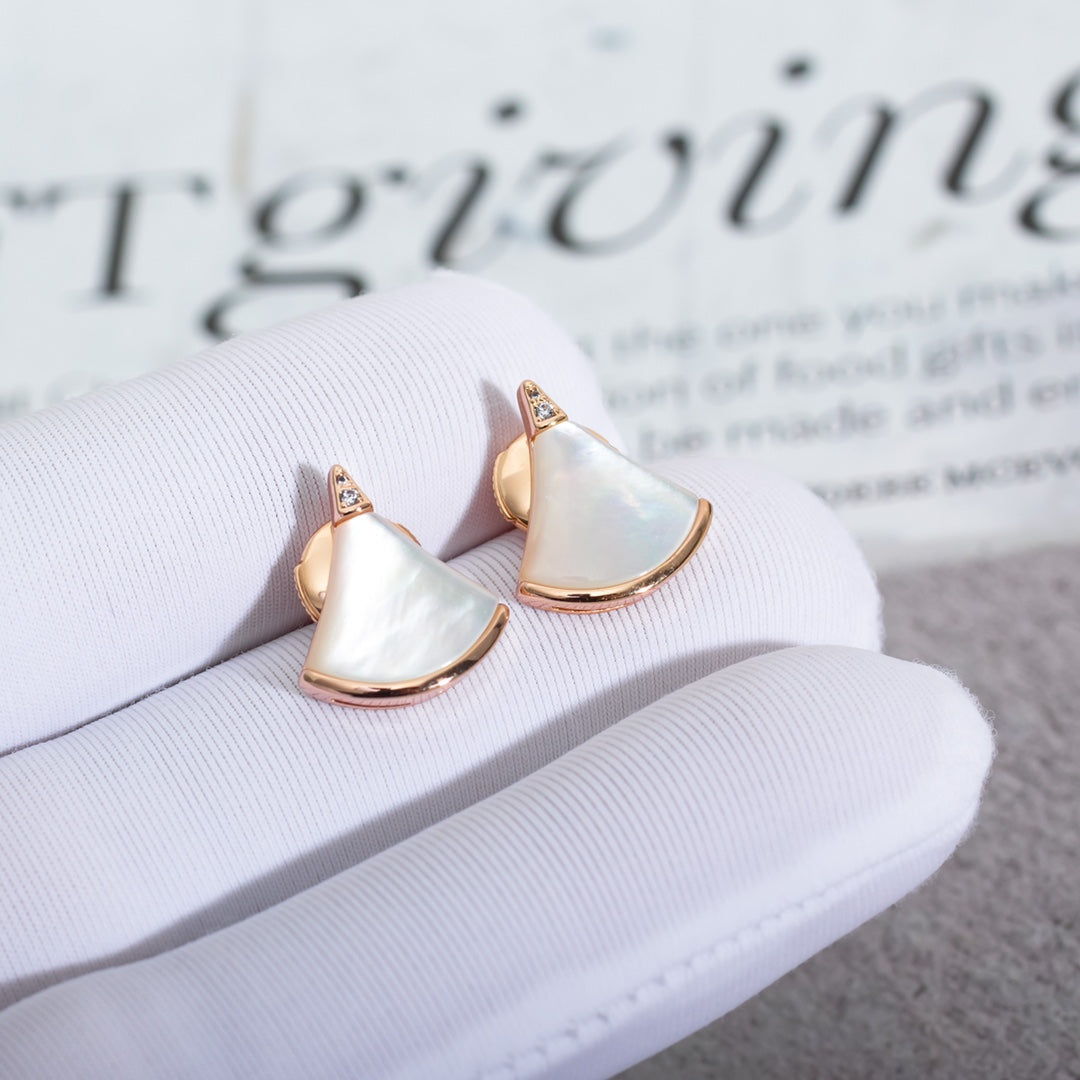 [OAK JURI]DIVAS DREAM EARRINGS PINK GOLD