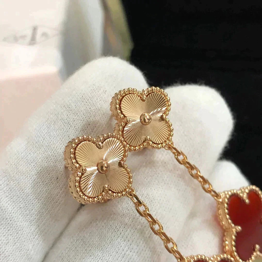 [OAK JURI]CLOVER 2 MOTIF  LASER CARNELIAN EARRINGS