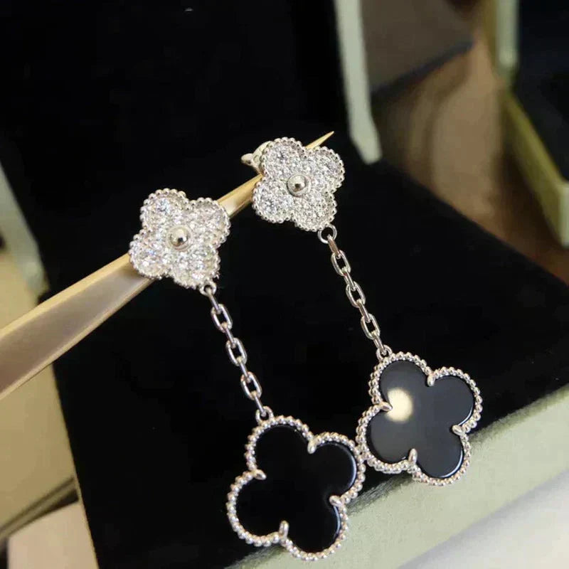 [OAK JURI]CLOVER 2 MOTIFS  DIAMOND ONYX EARRINGS SILVER