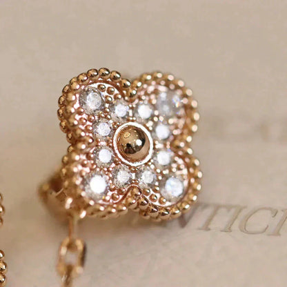 [OAK JURI]CLOVER MEDIUM 1 MOTIFS FUll DIAMOND EARRINGS