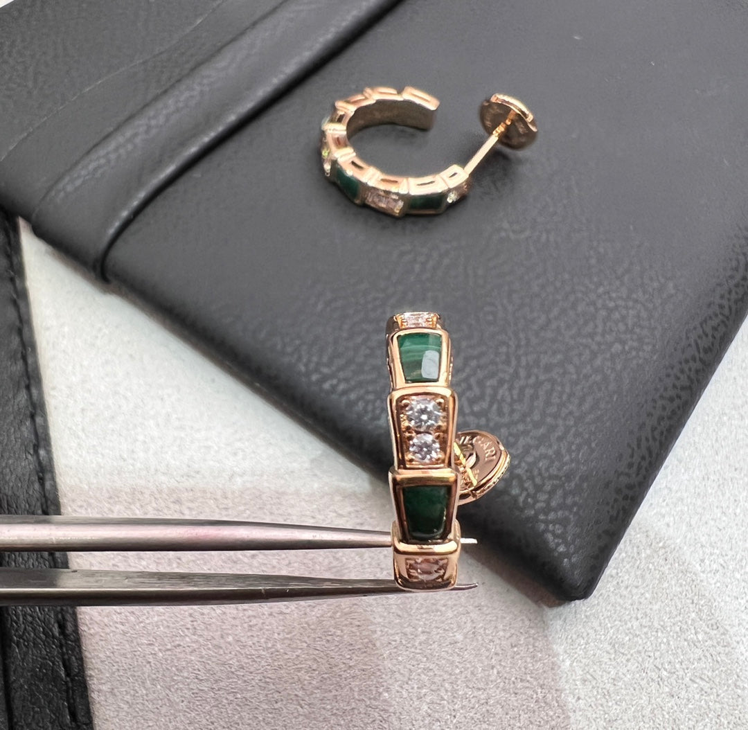 [OAK JURI]SERPENTI MALACHITE PINK GOLD EARRINGS