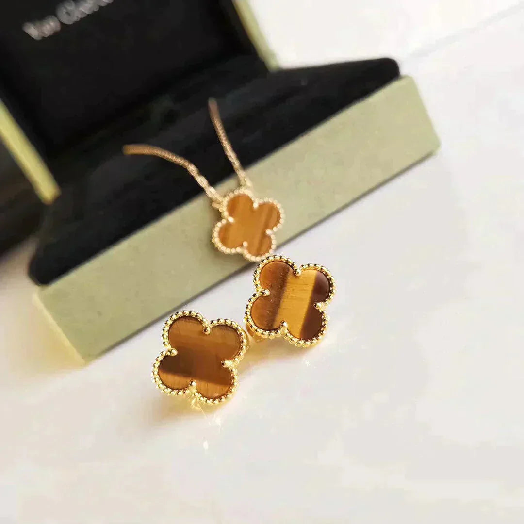 [OAK JURI]CLOVER MEDIUM 1 MOTIFS TIGER EYE EARRINGS