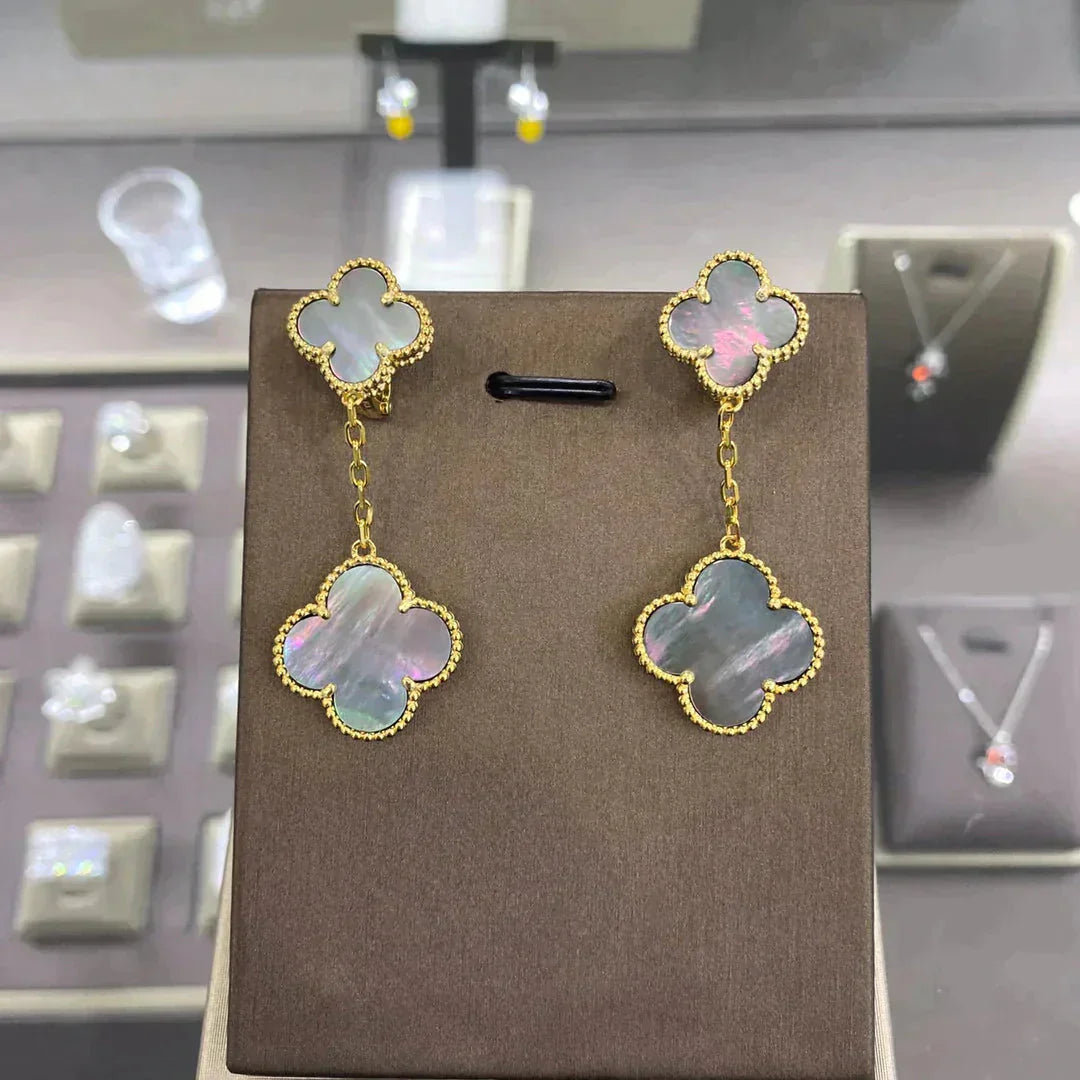 [OAK JURI]CLOVER 2 MOTIFS  EARRINGS (MULTIPLE CHOICESC