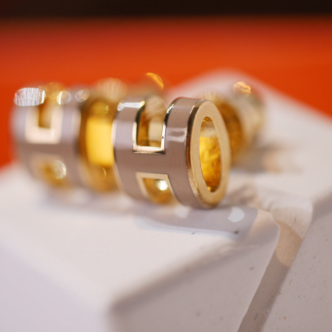 [OAK JURI]MINI POP H GOLD EARRINGS GREY