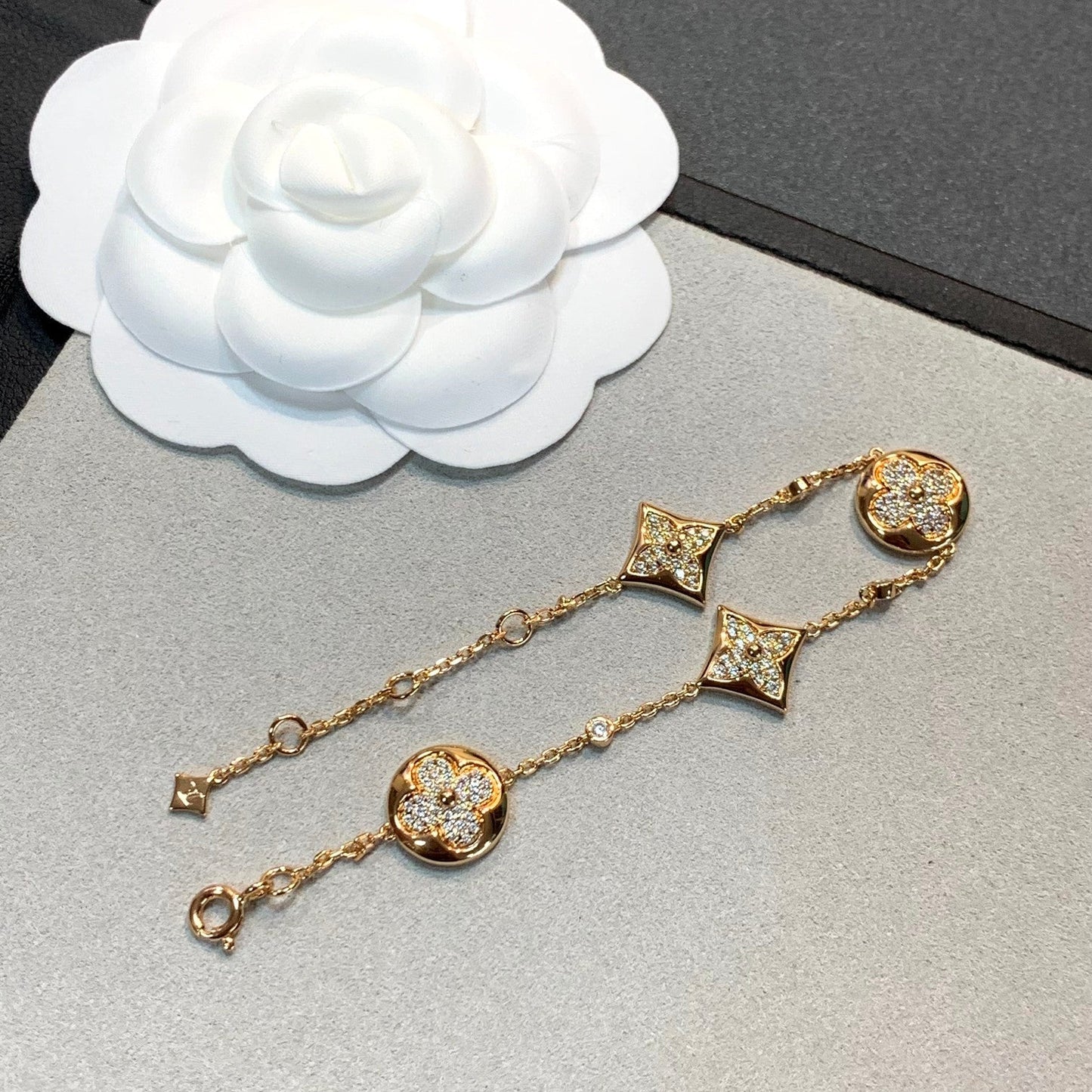 [OAK JURI]STAR AND SUN 4 MOTIFS GOLD DIAMONDS BRACELET