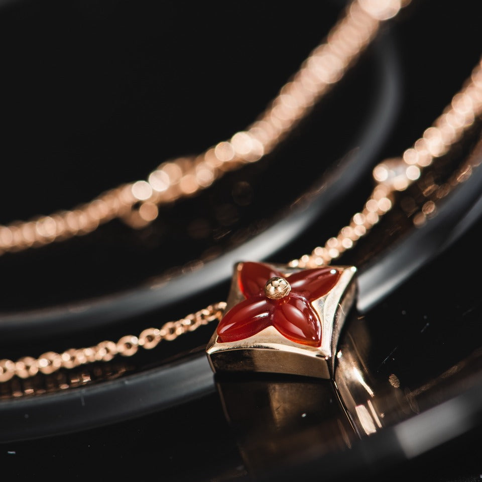 [OAK JURI]STAR NECKLACE PINK GOLD 1 DIAMOND