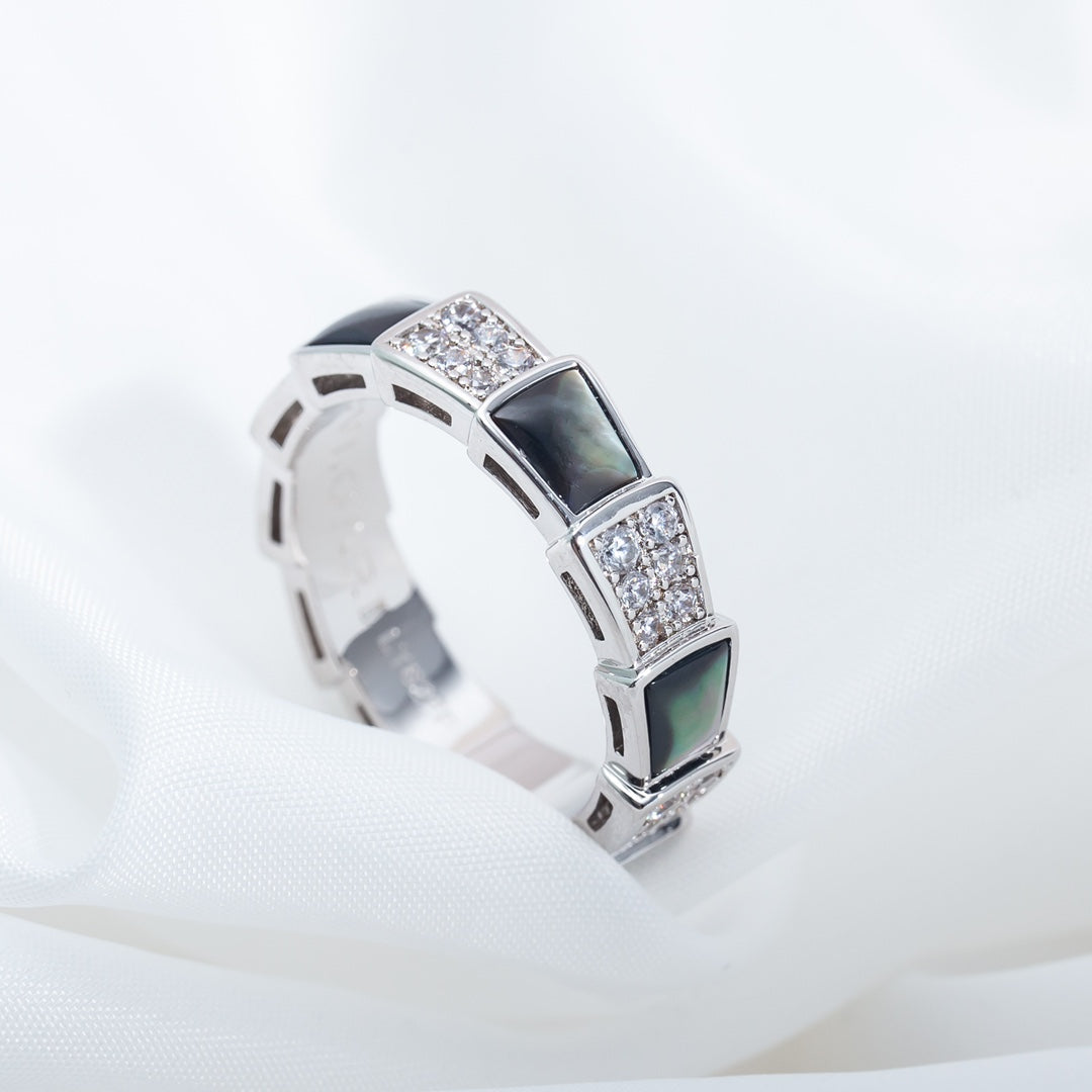 [OAK JURI]SERPENTI RING SILVER DIAMOND BLACK MOP 4MM