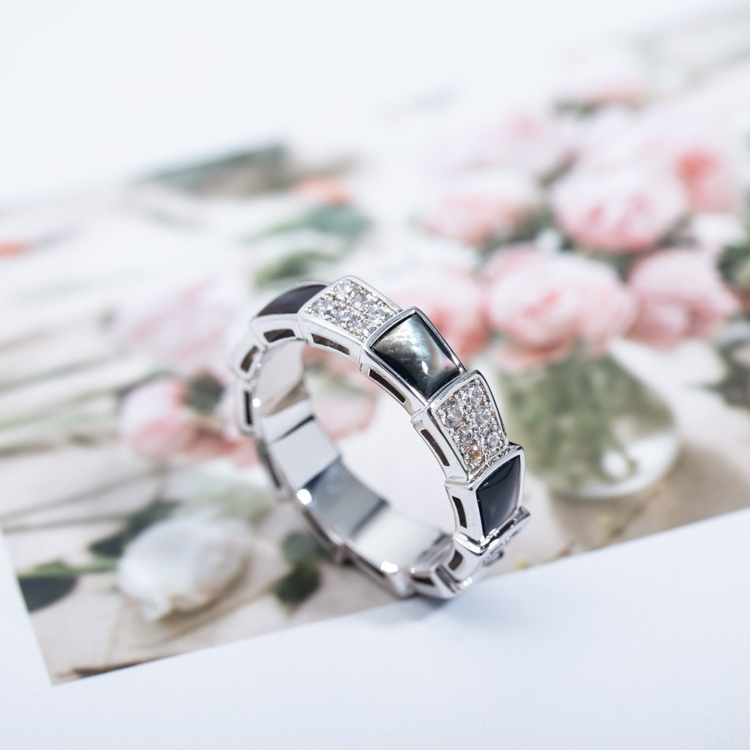 [OAK JURI]SERPENTI RING SILVER DIAMOND BLACK MOP 4MM