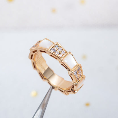[OAK JURI]SERPENTI RING PINK GOLD MOP DIAMOND PAVED 4MM