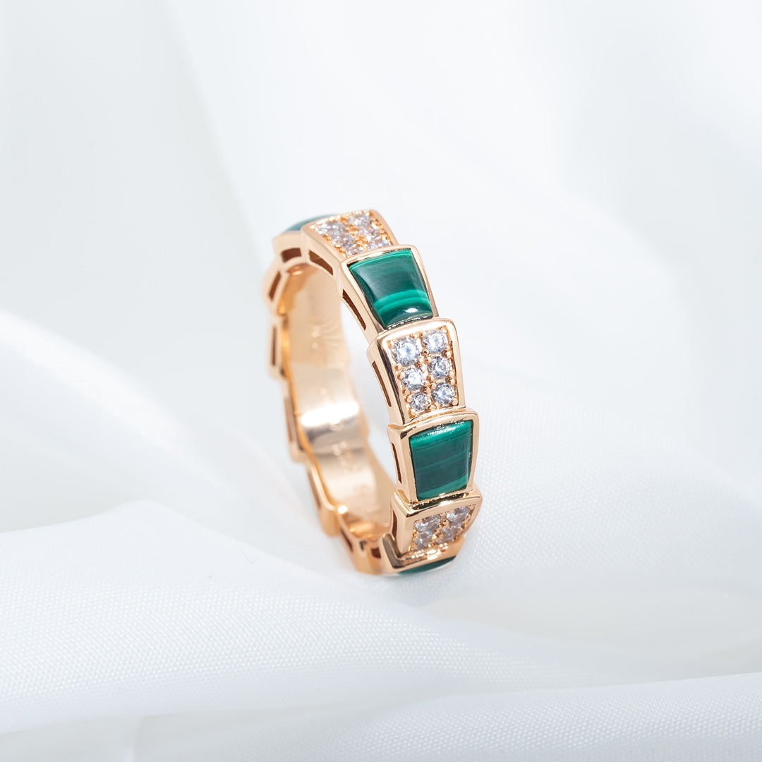 [OAK JURI]SERPENTI RING PINK GOLD MALACHITE DIAMOND PAVED 4MM