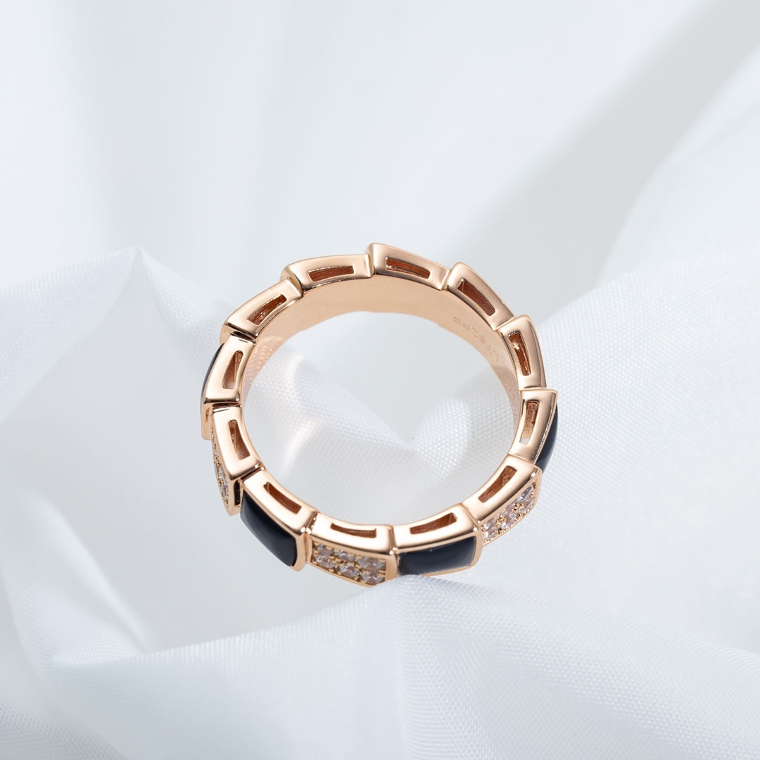 [OAK JURI]SERPENTI RING PINK GOLD BLACK MOP DIAMOND PAVED 4MM