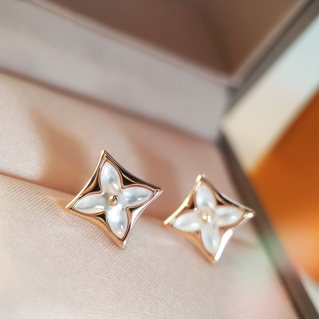 [OAK JURI]STAR MOP PINK GOLD EARRINGS