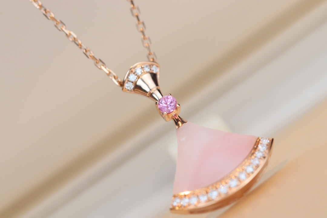 [OAK JURI]DREAM NECKLACE PINK MOP DIAMOND