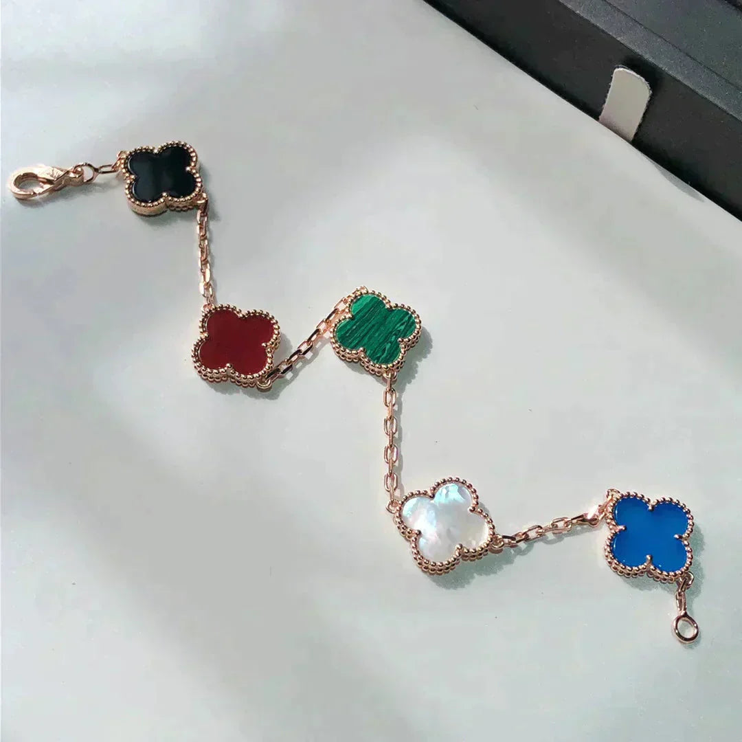 [OAK JURI]CLOVER 5 MOTIFS MULTICOLOR BRACELET