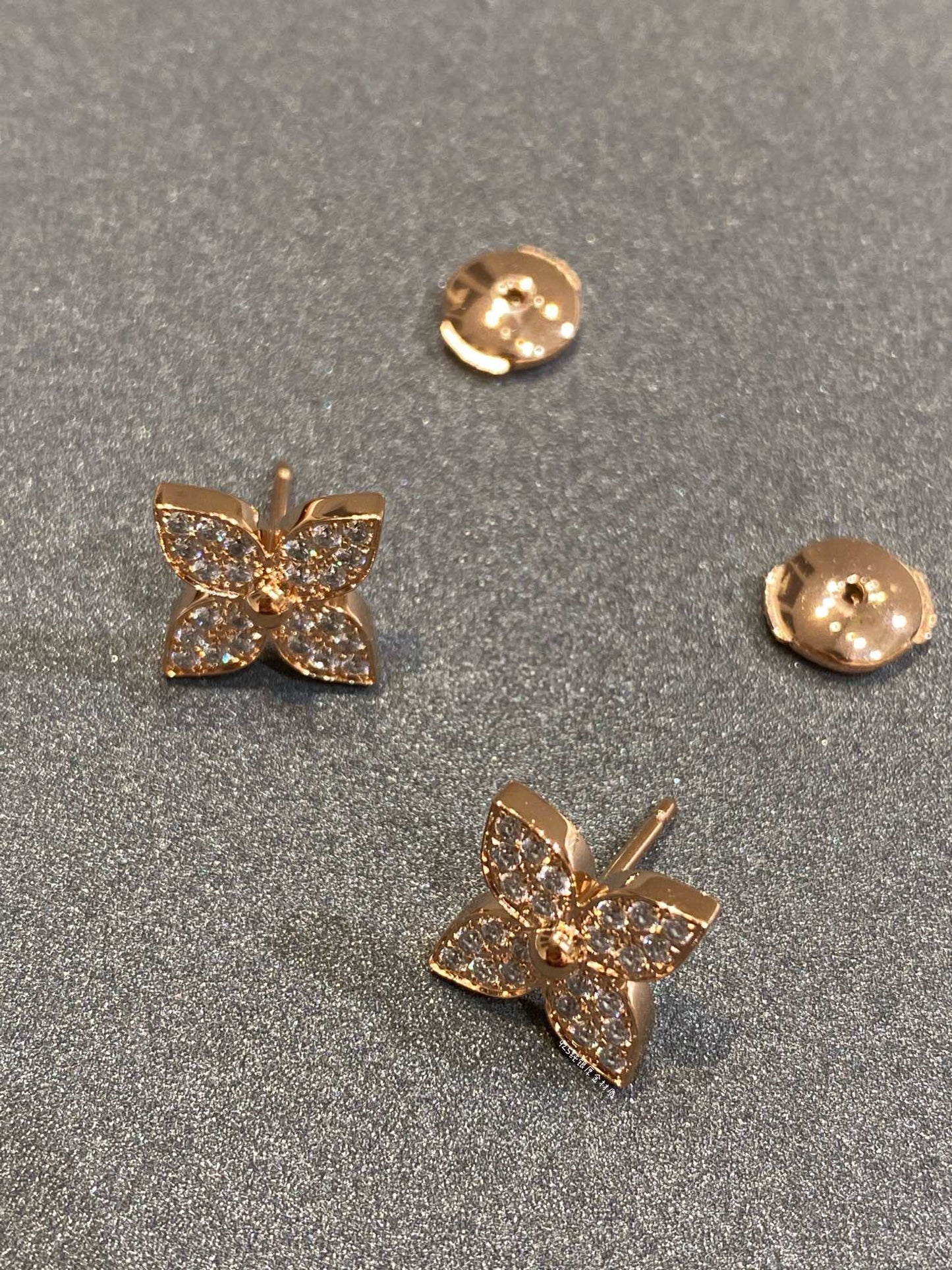 [OAK JURI]STAR DIAMOND EARRINGS