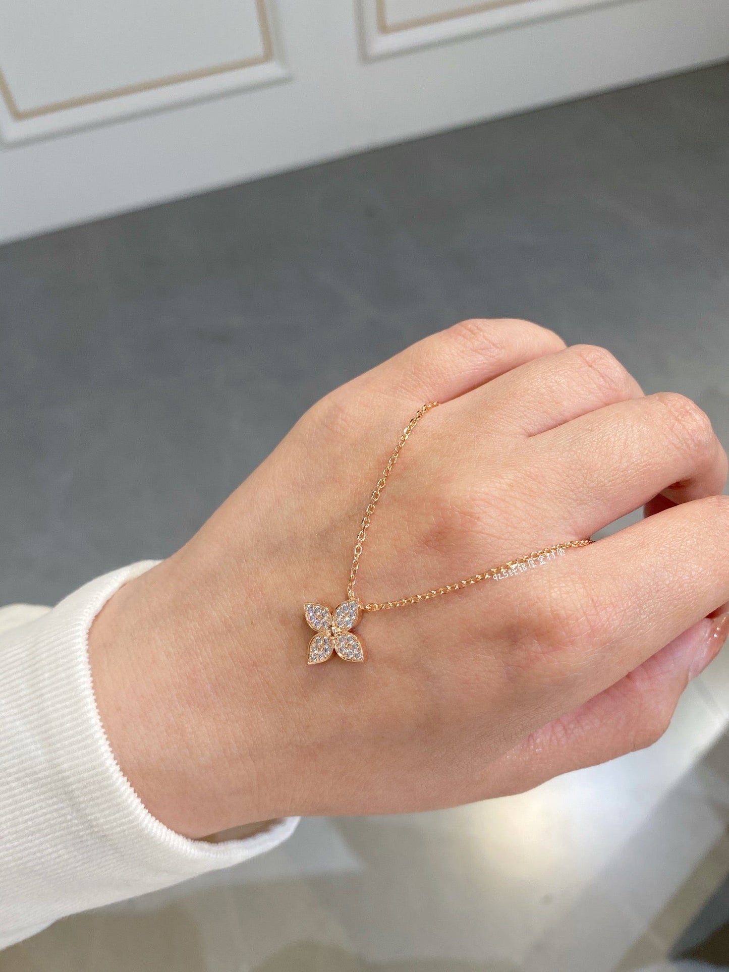 [OAK JURI]STAR DIAMOND NECKALCE