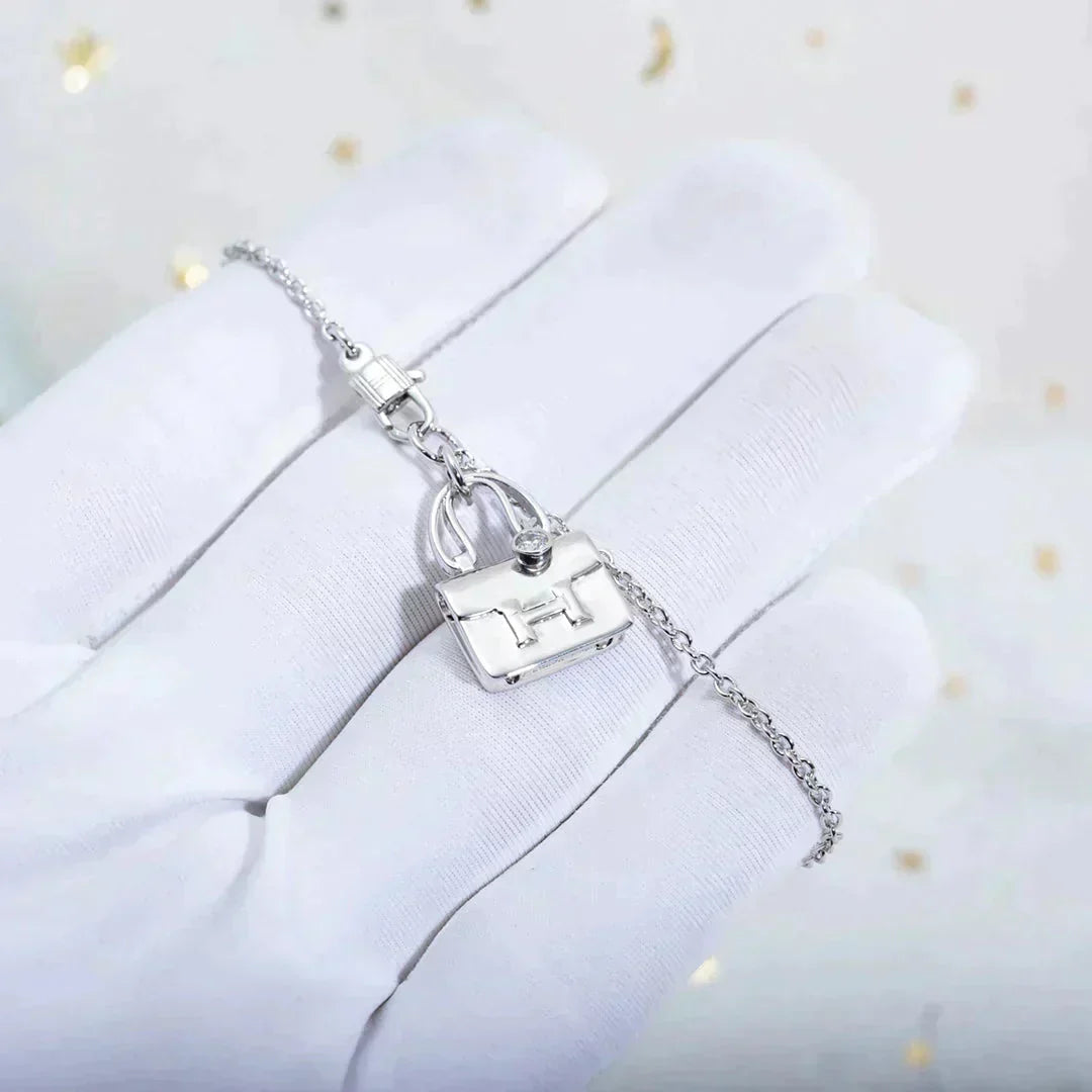 [OAK JURI]AMULETTE PEDANT SILVER NECKLACE