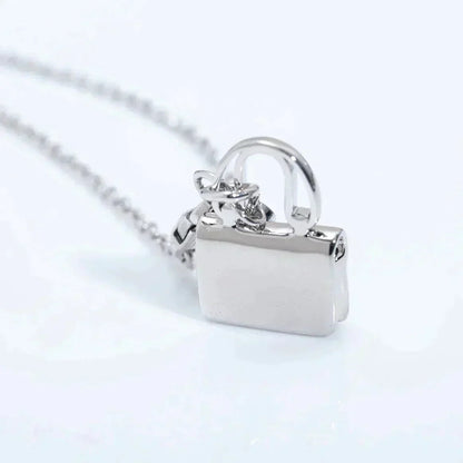 [OAK JURI]AMULETTE PEDANT SILVER NECKLACE