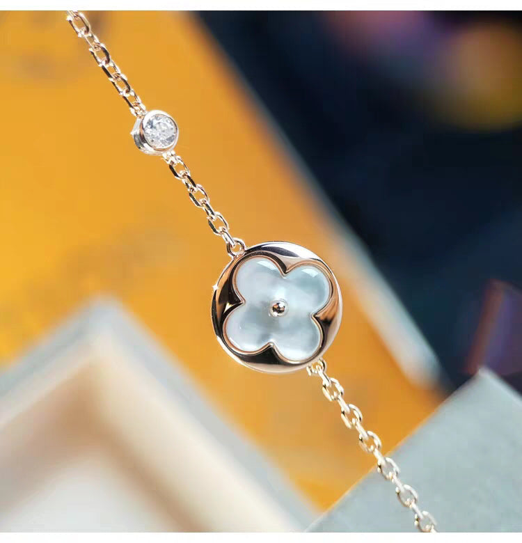 [OAK JURI]SUN MOP GOLD 1 DIAMOND NECKLACE