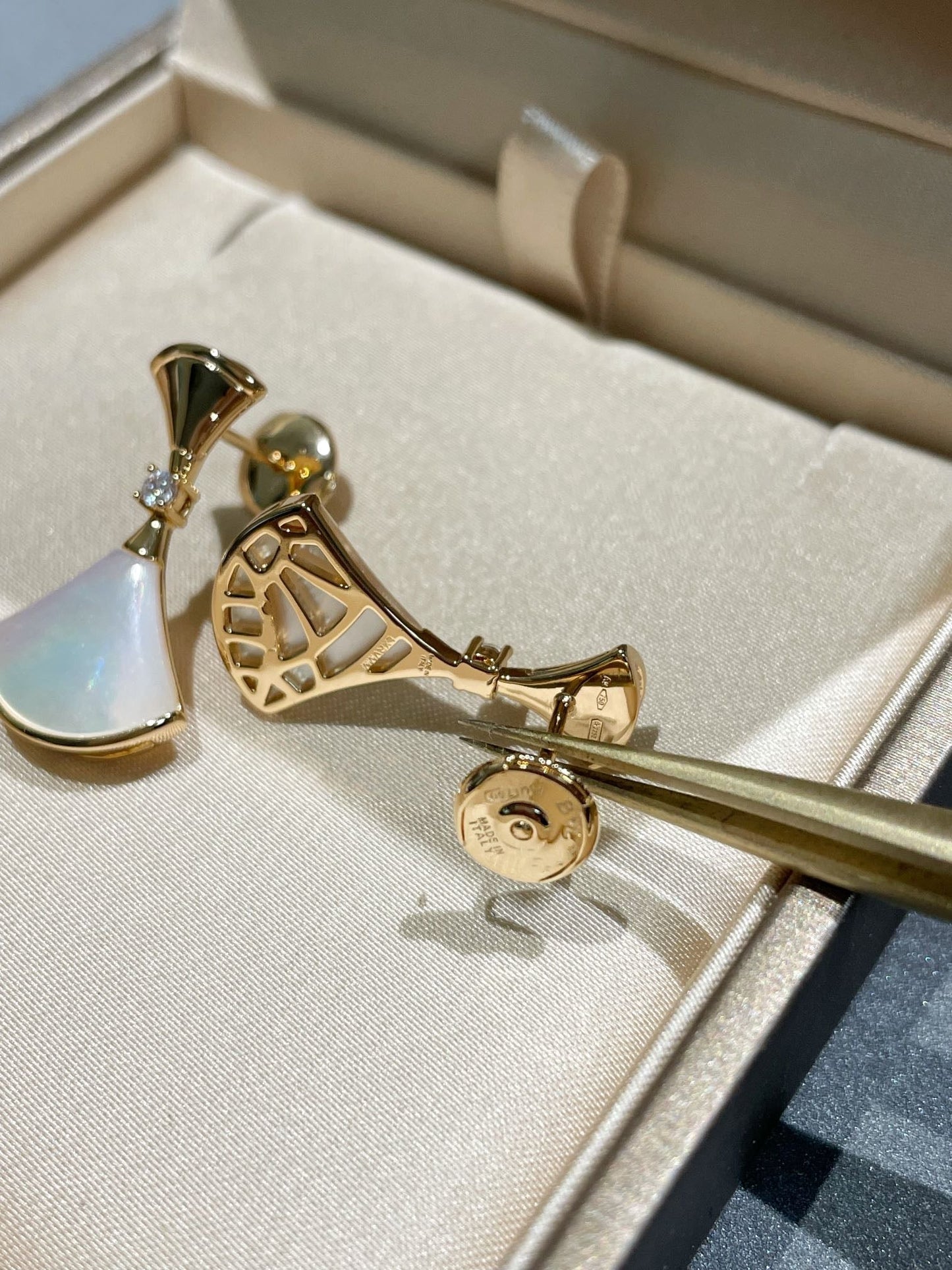 [OAK JURI]DREAM MOP 1 DIAMOND EARRINGS