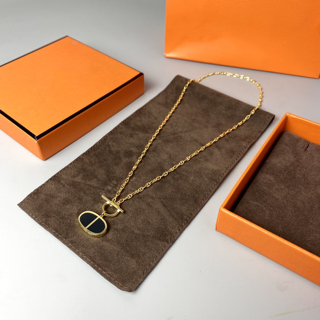[OAK JURI]CHAINE VERSO BLACK CERAMIC NECKLACE