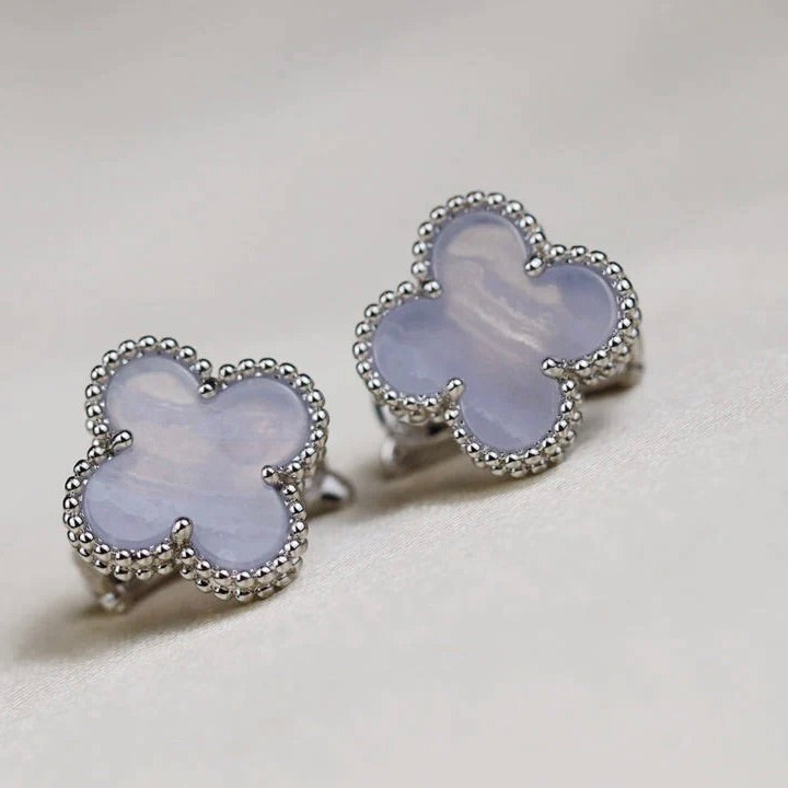 [OAK JURI]CLOVER MEDIUM 1 MOTIFS  WHITE MOP EARRINGS SILVER