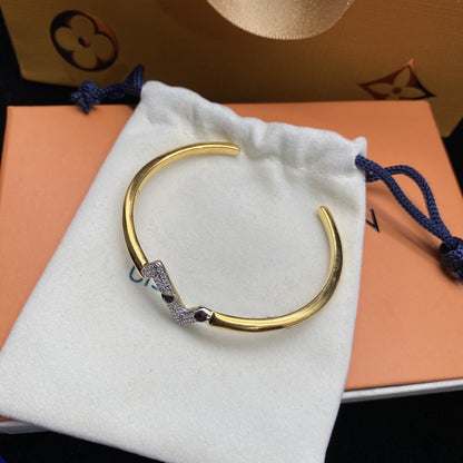 [OAK JURI]VOLTE UPSITE DOWN DIAMOND GOLD OPEN BRACELET