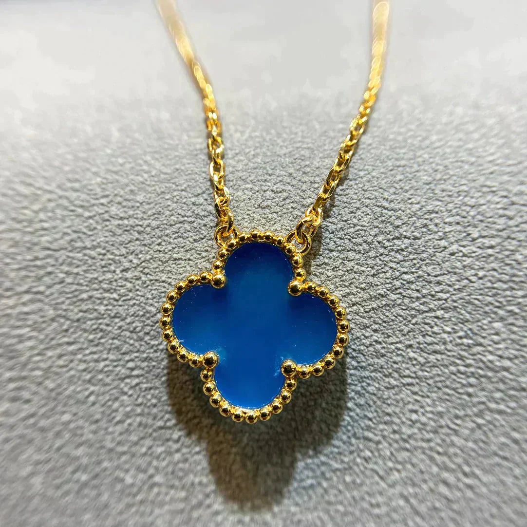 [OAK JURI]CLOVER 15MM BLUE AGATE NECKLACE