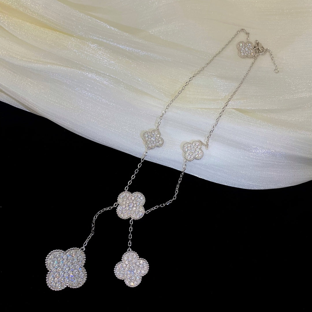 [OAK JURI]CLOVER 5 MOTIFS SILVER DIAMONDS NECKLACE