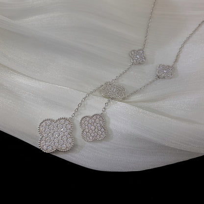 [OAK JURI]CLOVER 5 MOTIFS SILVER DIAMONDS NECKLACE