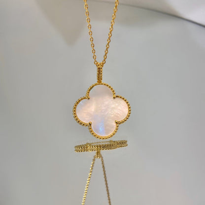 [OAK JURI]CLOVER 25MM MOP LARGE PENDANT NECKLACE