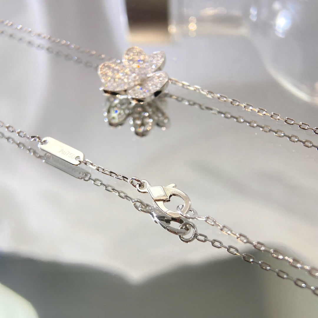 [OAK JURI]FLOWER DIAMOND NECKLACE