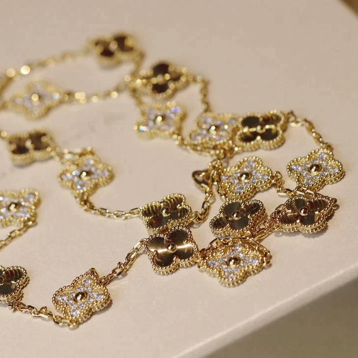 [OAK JURI]CLOVER 20 MOTIFS LASER DIAMOND NECKLACE