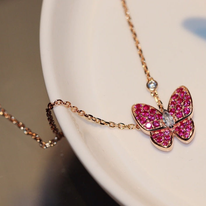 [OAK JURI]BUTTERFLY RED DIAMOND ROSE GOLD NECKLACE