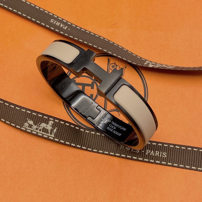 [OAK JURI]H BRACELET 12MM BLACK BEIGE CERAMIC