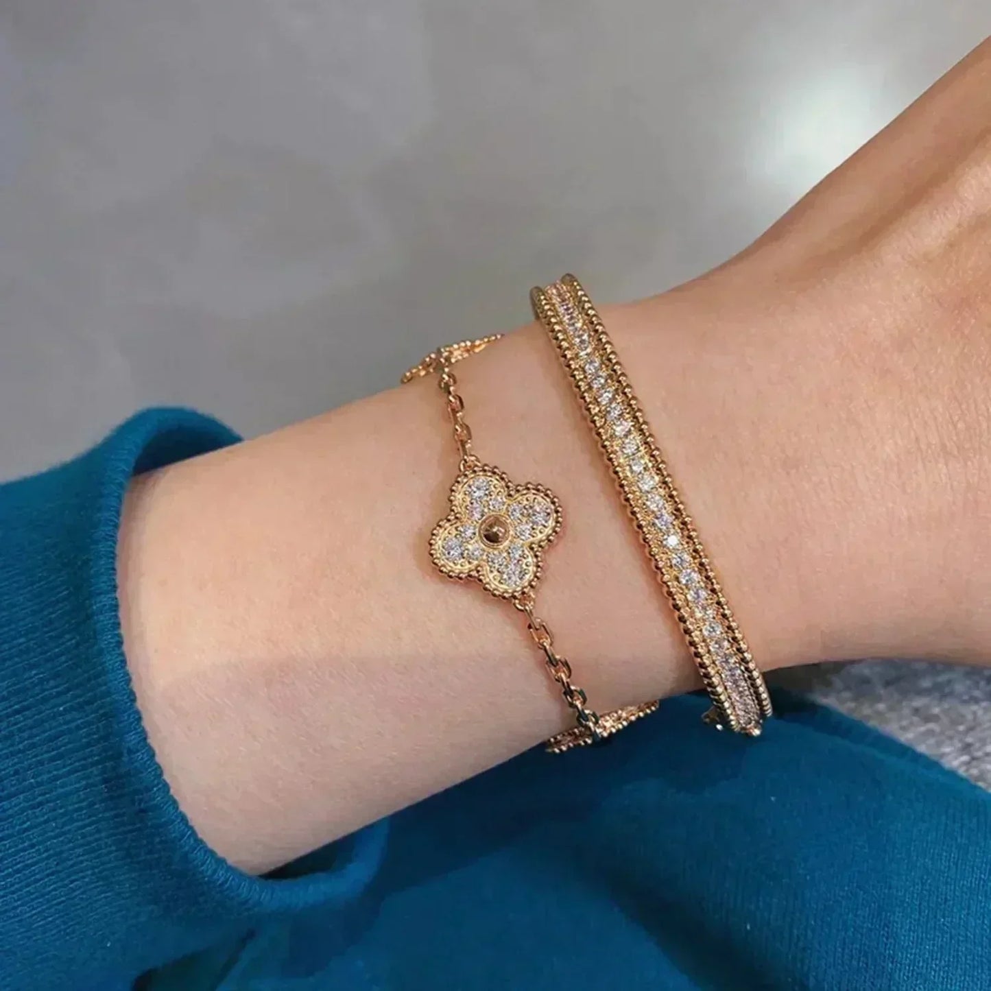 [OAK JURI] CLOVER 5 MOTIF FULL DIAMOND BRACELET COLLECTION
