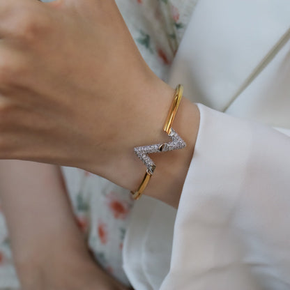 [OAK JURI]VOLTE UPSITE DOWN GOLD DIAMOND BRACELET
