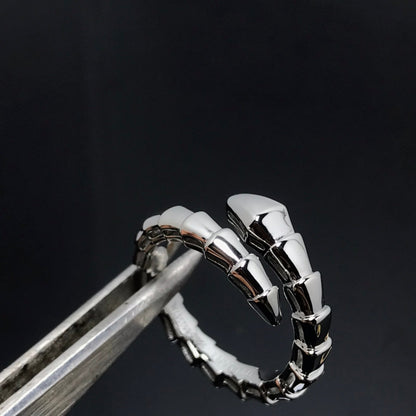 [OAK JURI]SERPENTS RING