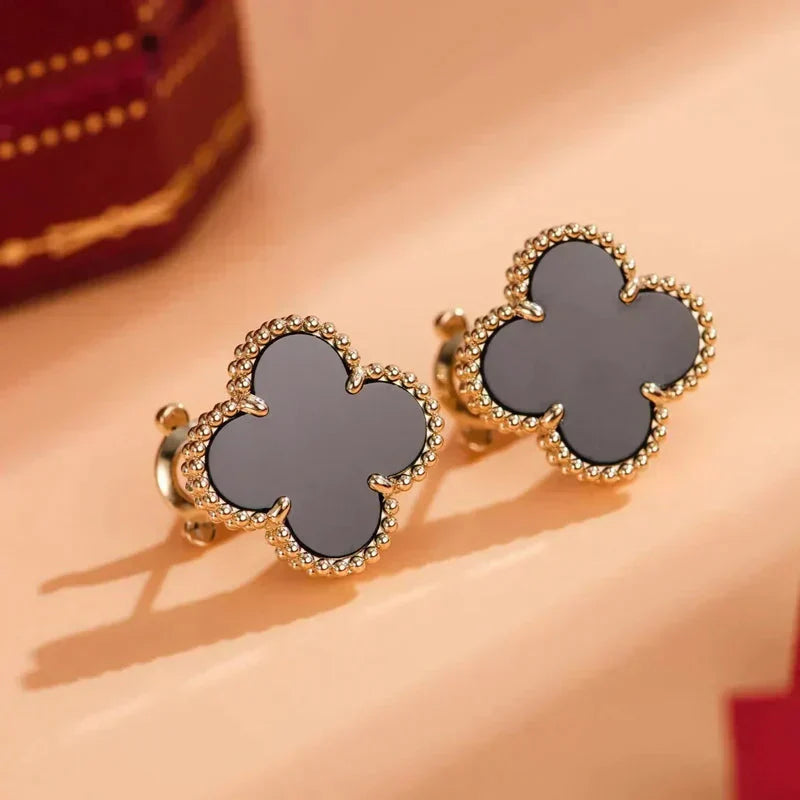 [OAK JURI]CLOVER MEDIUM 1 MOTIFS  ONYX STUD EARRINGS